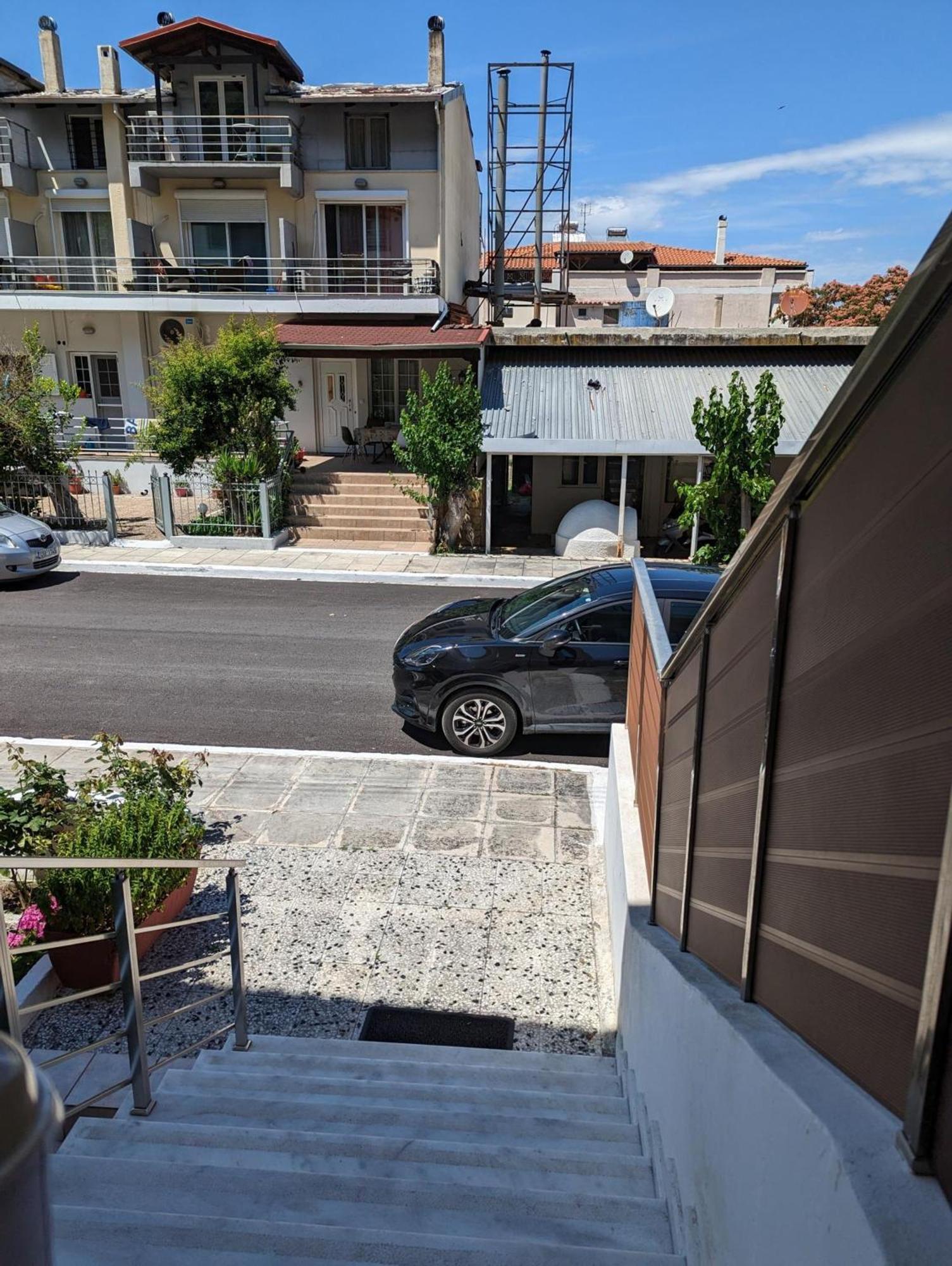 Samaras Apartments In Kaména Voúrla Eksteriør bilde